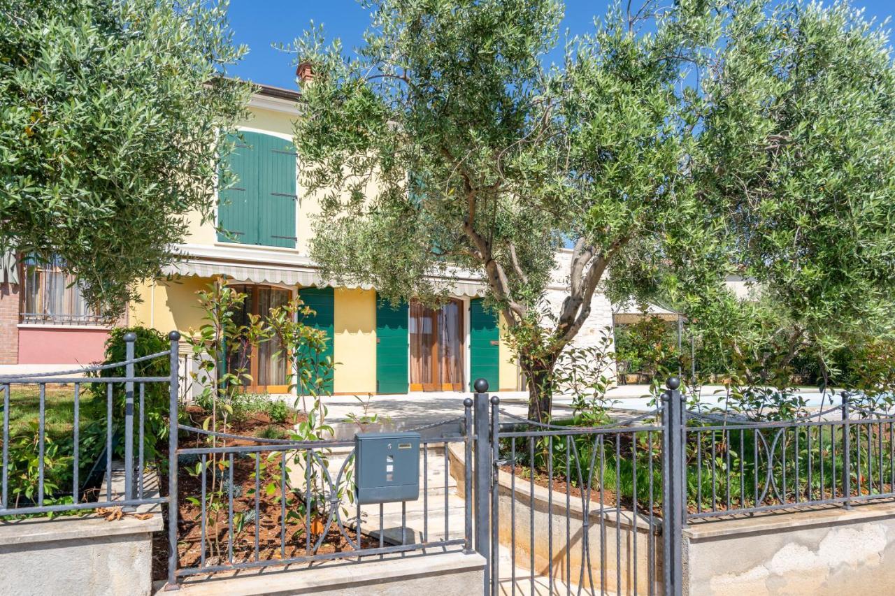 Apartment Charming Orange With Private Pool And Garden Oasis